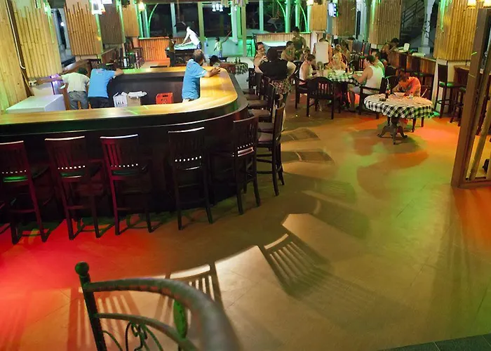 Hotel Troppo Zone Puri Rama Kuta Legian (Bali)